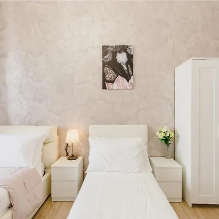 بيت ضيافة Place 2*