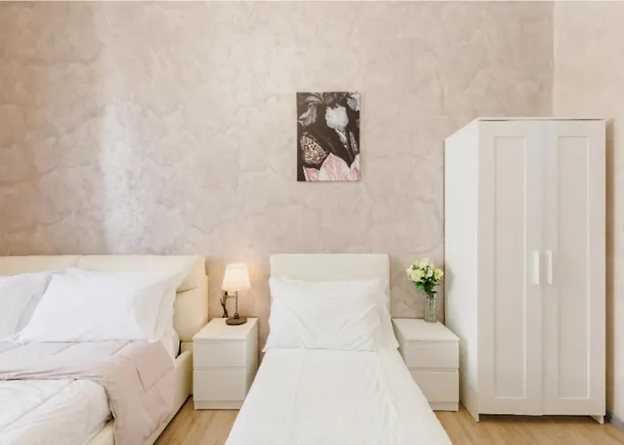 Affittacamere Place 2*